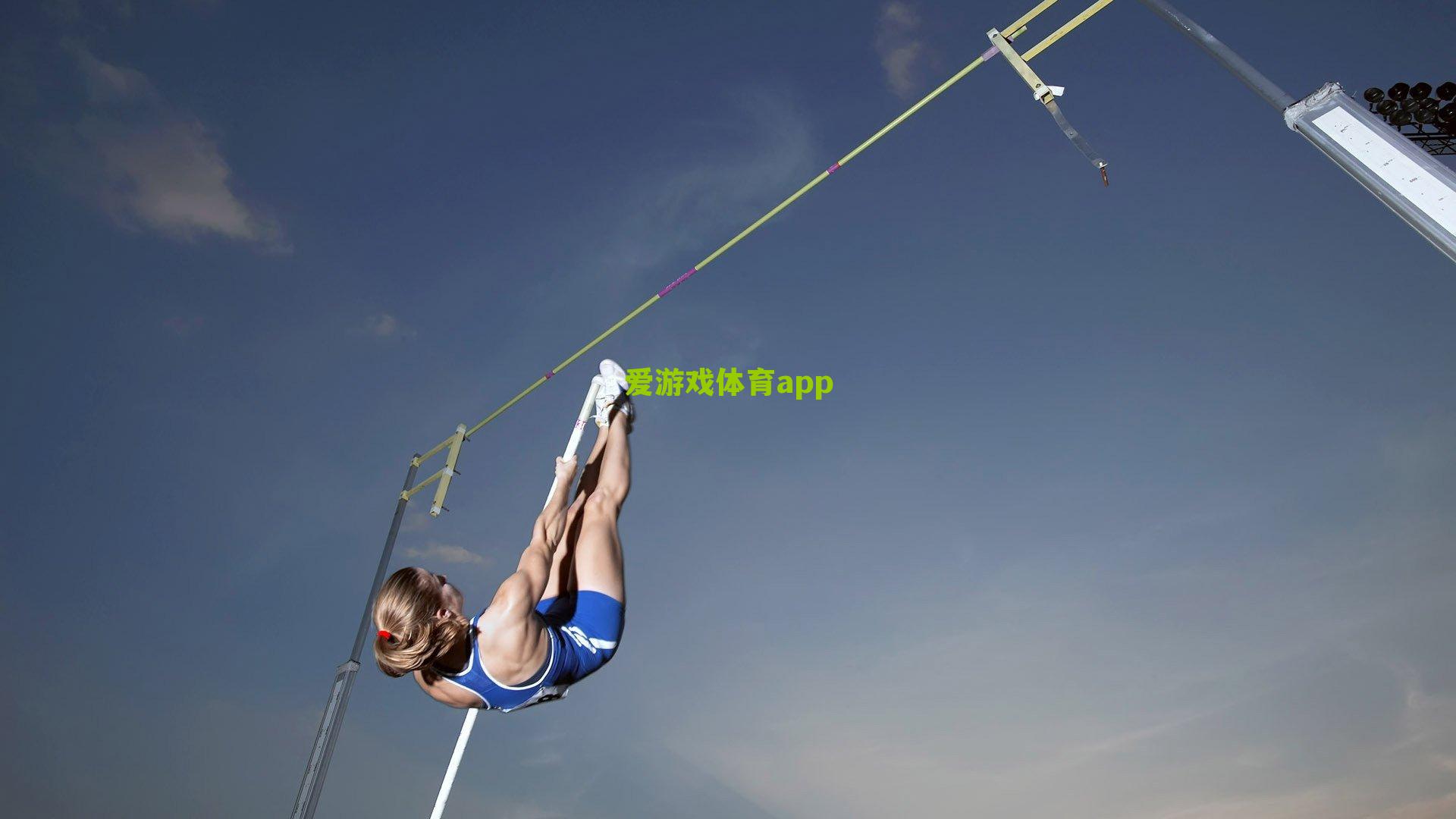 米兰瞄准丹麦铁卫，切尔西中卫克里斯滕森或成防线新核心