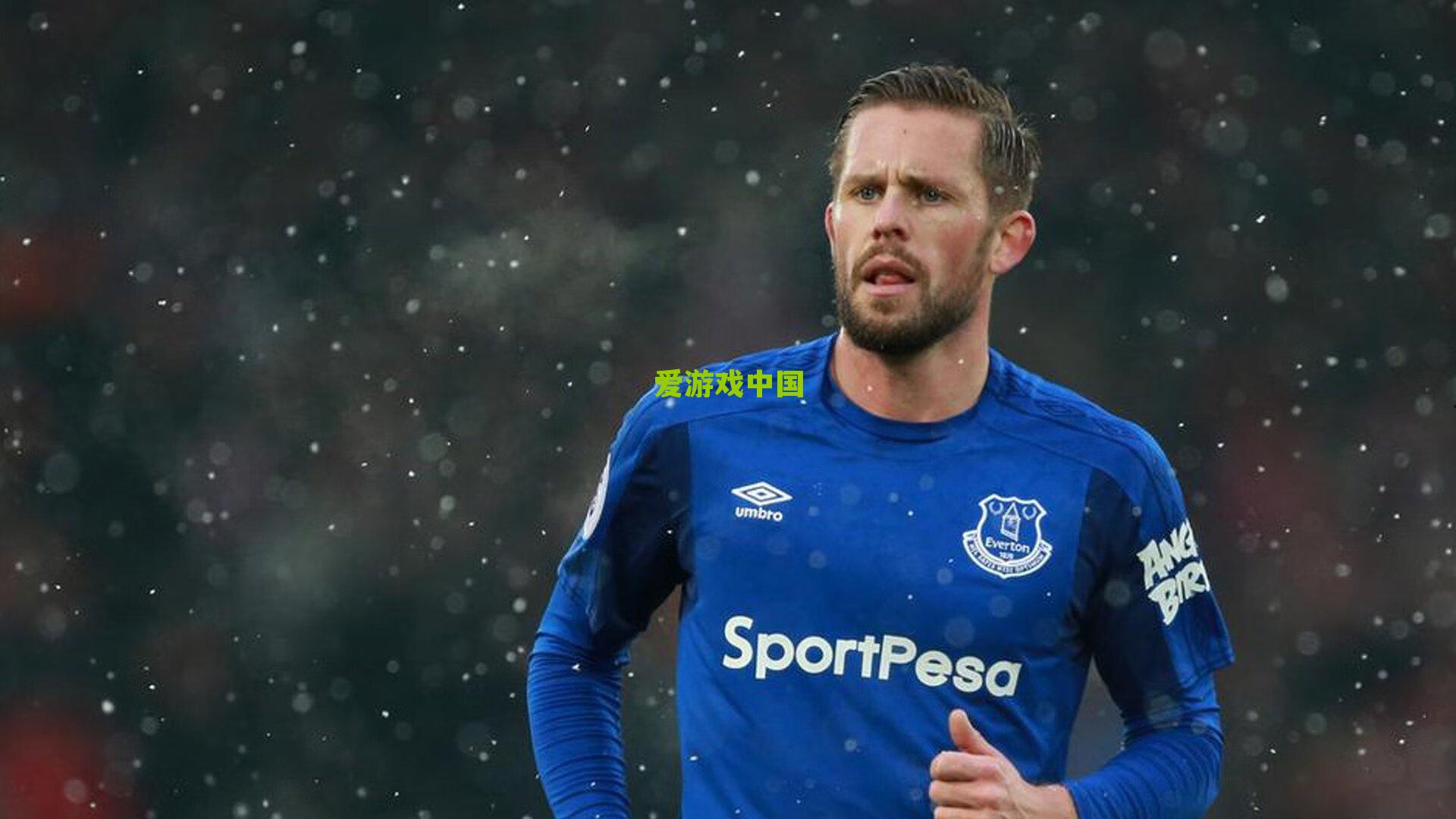 队报预测法国队首发，小图拉姆左路崛起，特奥与迪涅上演激烈边卫之争